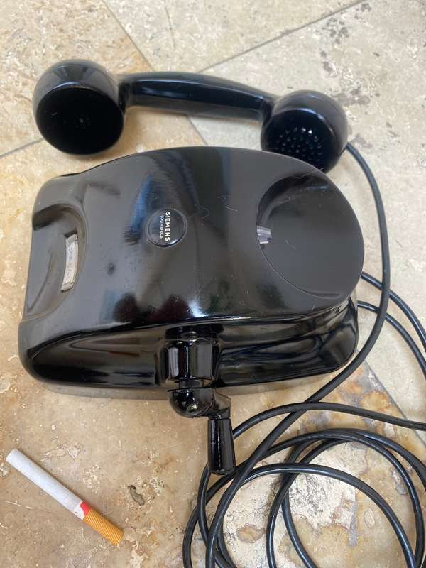 Vintage Siemens hand crank telephone