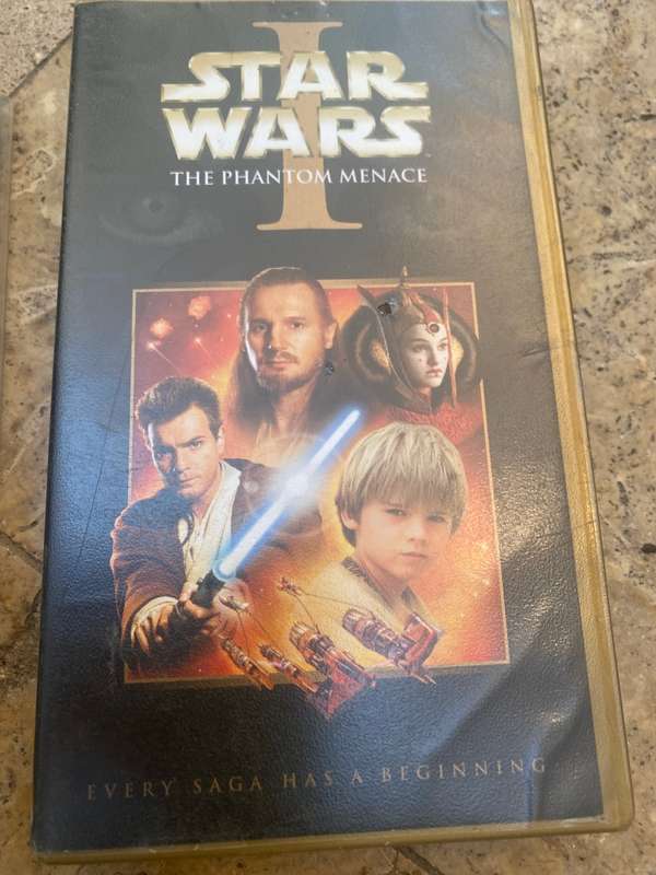 Star Wars the phantom menace and Star Wars remastered vhs pair