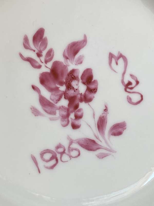Vintage porcelain floral teapot with warmer stövchen