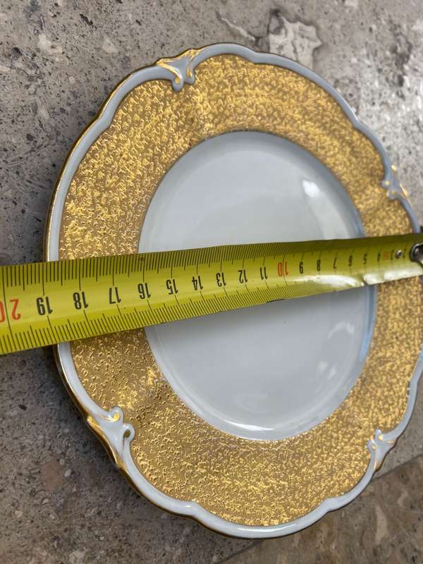 graf von henneberg porcelain  1777 gold plate And saucer