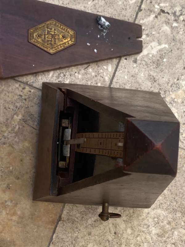 vintage metronome Maelzel sold for spares France