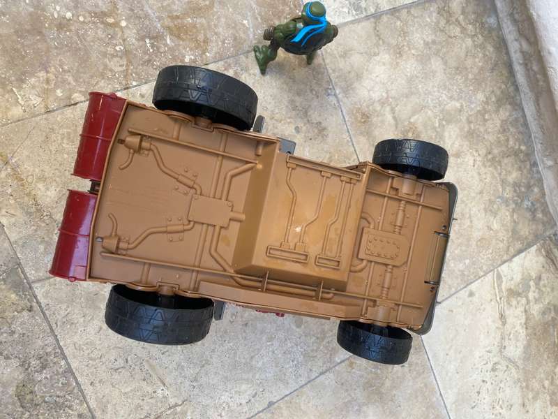 2002 Mirage Studios Playmates teenage turtle Leonardo action figure + Shellraiser vehicle 2012