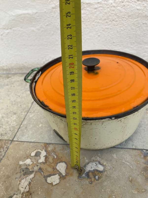 Vintage Kockums cast iron pots pot Gf3 Gf4  pair with Le Creuset lid D