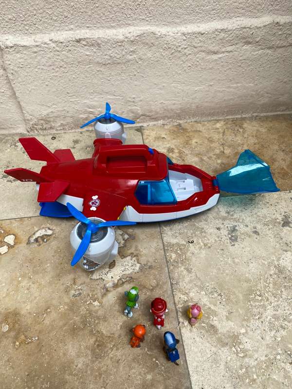 Paw patrol air patroller plane  with pup figure buddies  lot of 5