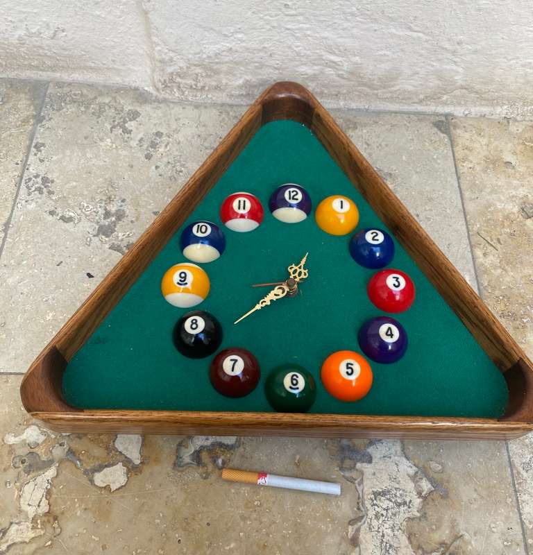 Vintage pool billiard snooker room wall clock Taiwan