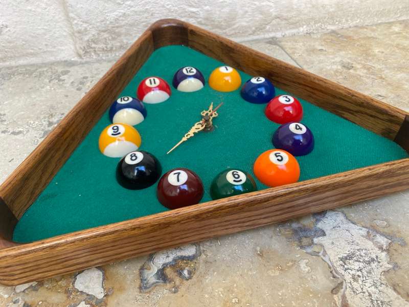 Vintage pool billiard snooker room wall clock Taiwan