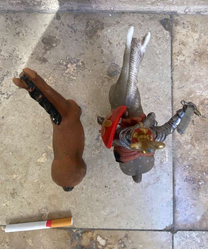 Schleich horse pair with Schleich knight rider figure on black knight medieval horse