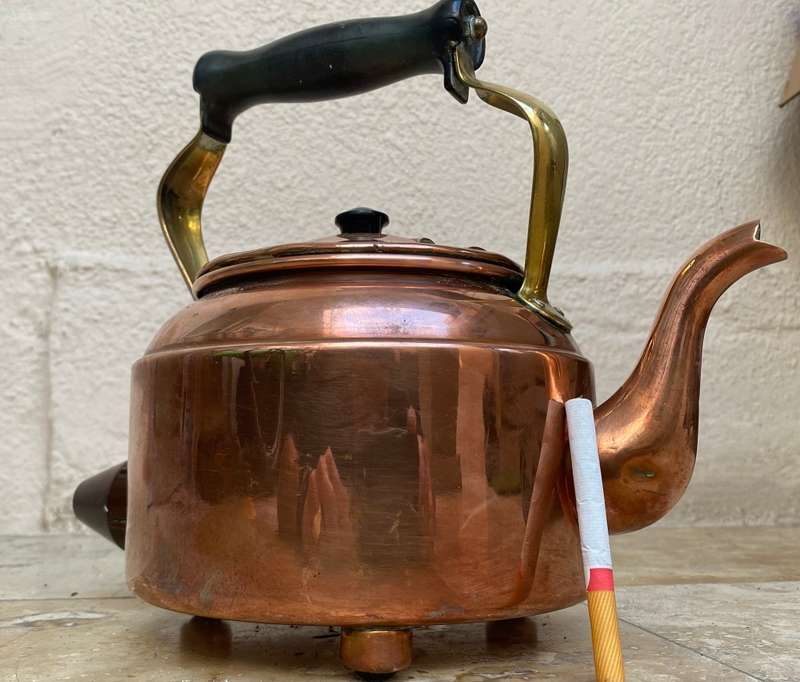 Vintage copper and brass footed kettle GEC made in England