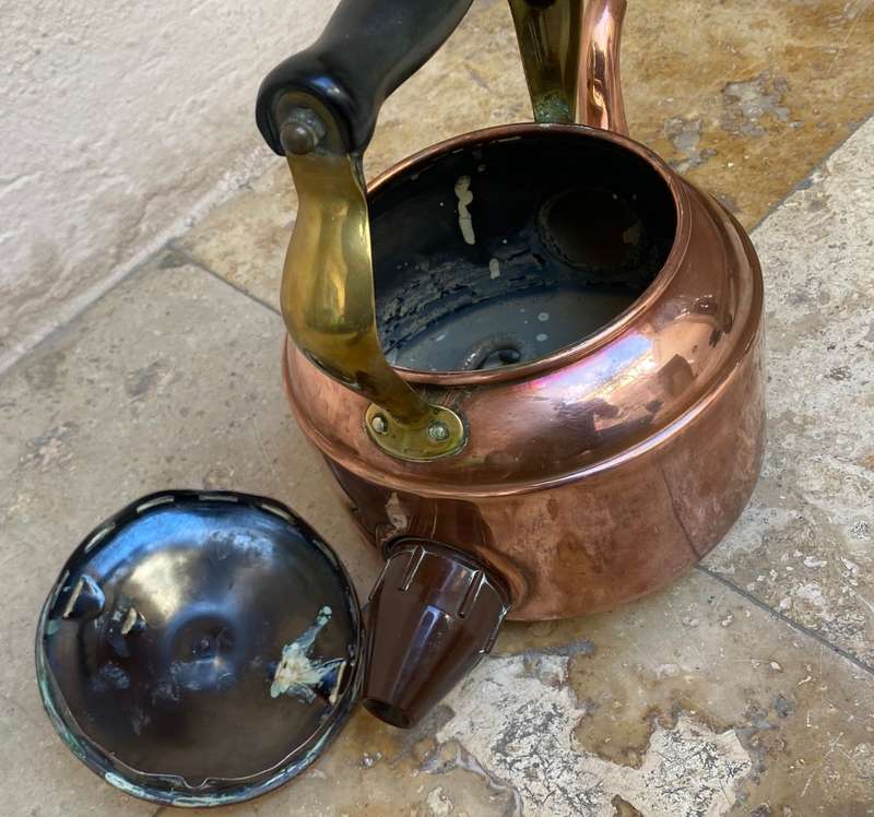 Vintage copper and brass footed kettle GEC made in England