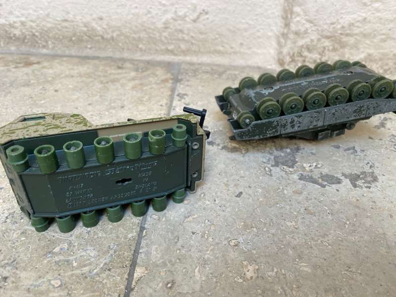 Vintage army matchbox Lesney battle kings hawk launcher and corgi chieftain tank