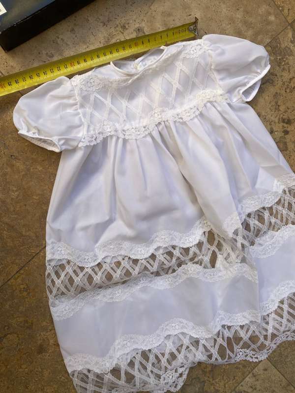 Christening / Baptism Dress 55 cm lace detail Hilton weiner  with purse