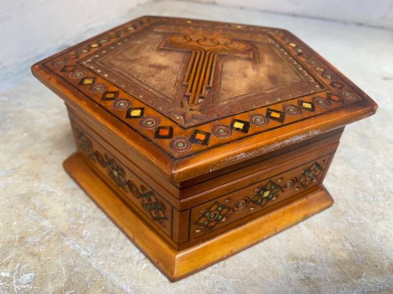 Vintage Moscow Russia olympics 1980 hexagon wood inlay jewellery box