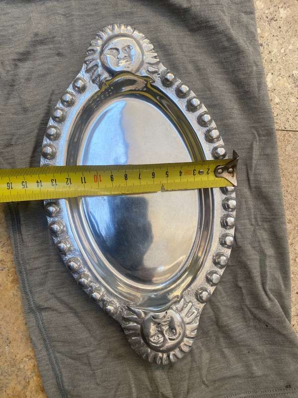 Vintage oval snack tray sun made in Mexico aluminium
