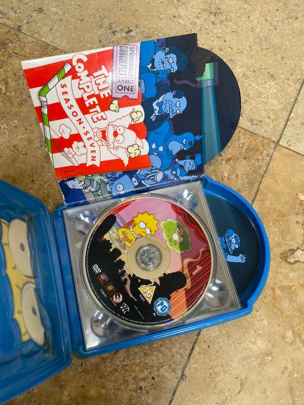 The Simpsons  seventh season collectors edition dvd box set of 4