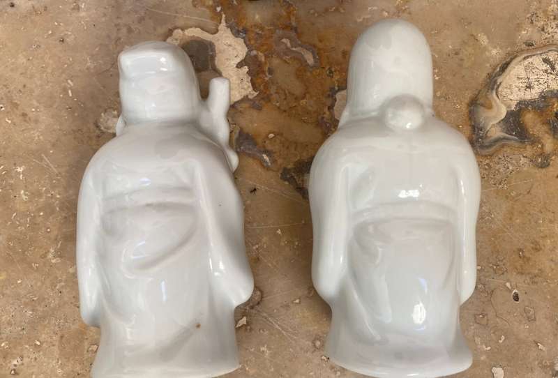 Wood Buddha with pair of porcelain wise men Japan sages