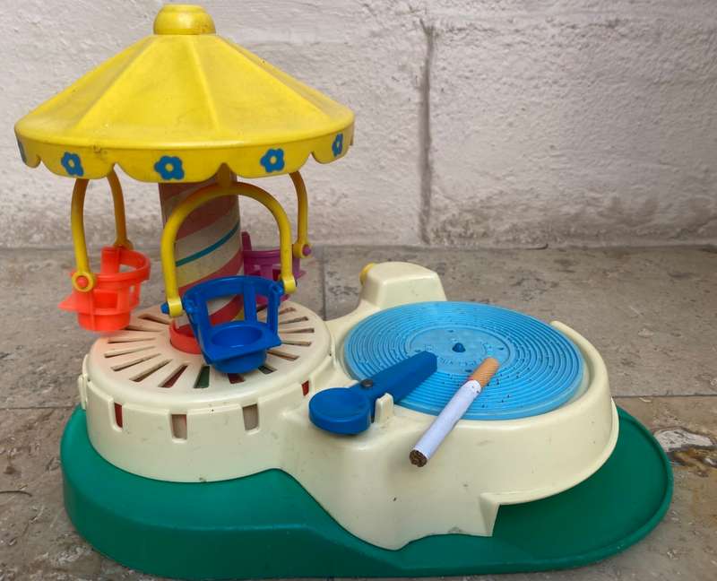 Vintage Fisher Price Carousel  170 With one record working