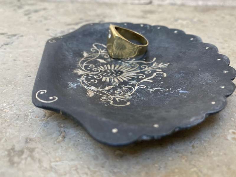Antique vintage silver ring footed dish Indian Bidri art work inlaid silver on pewter