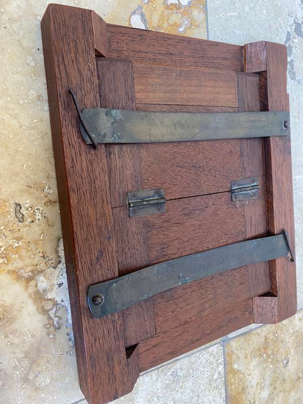 Antique master art  oak wood frame brass fittings