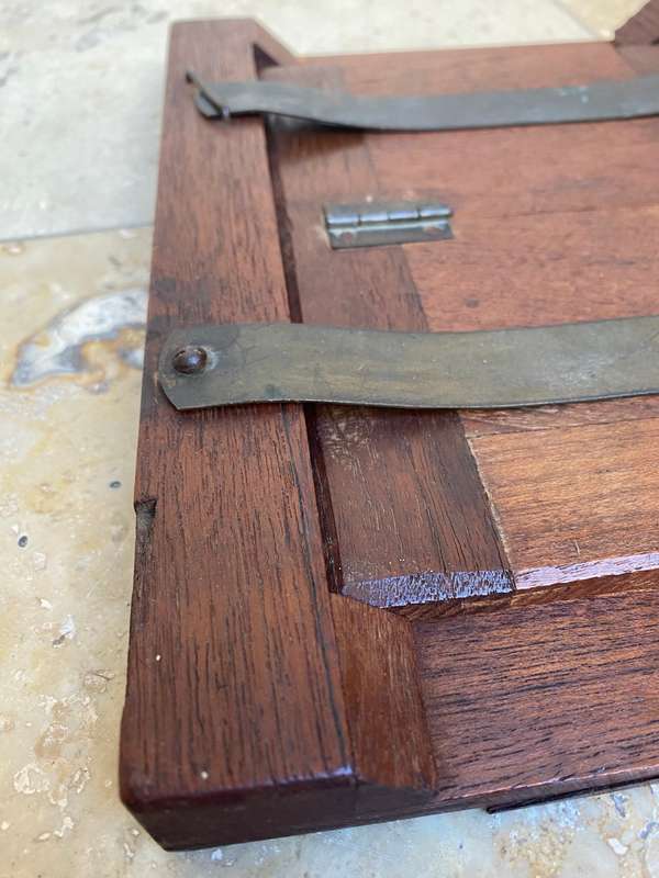Antique master art  oak wood frame brass fittings