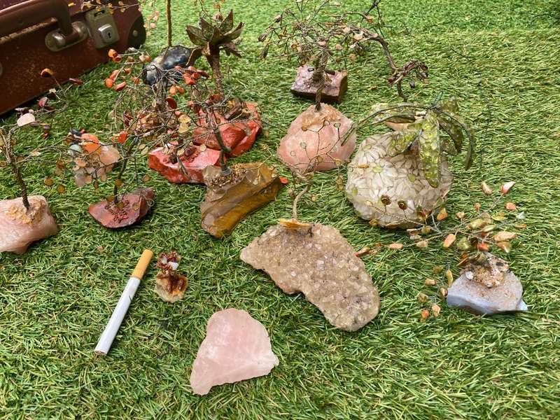 Precious gem stone jewel tree lot with aloe in case