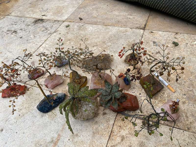 Precious gem stone jewel tree lot with aloe in case