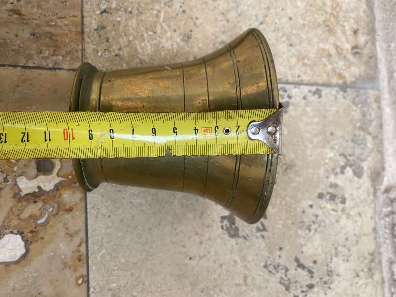 Vintage heavy brass mortar and pestle no 8 , with signs of age