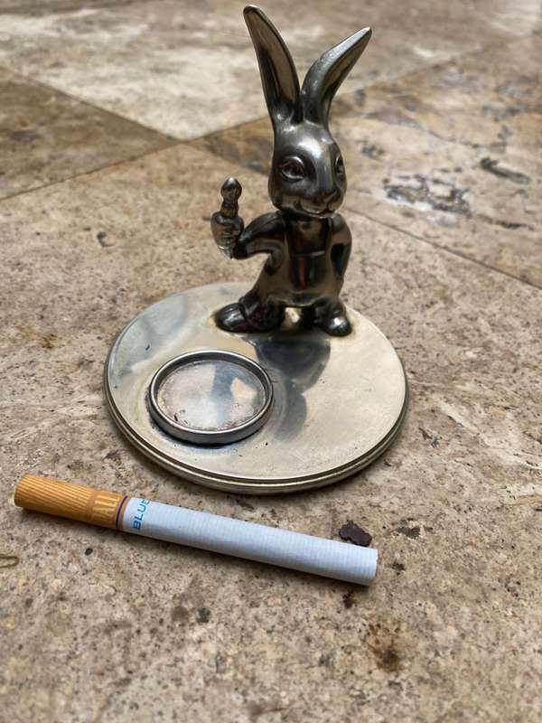 Vintage rabbit bunny ring holder metal 1970