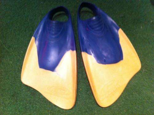 Churchhill slasher fins (flippers)