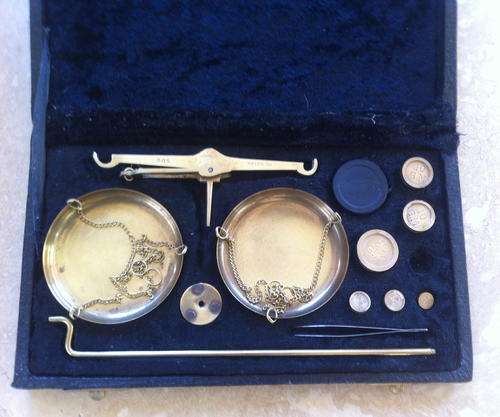 brass scale small