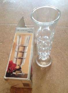 Milano 15 borgonovo flower vase boxed