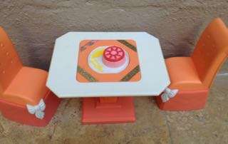 Barbie Doll Home Table Chair Set Formal Royal Dining Room Furniture w/Dinner 1992