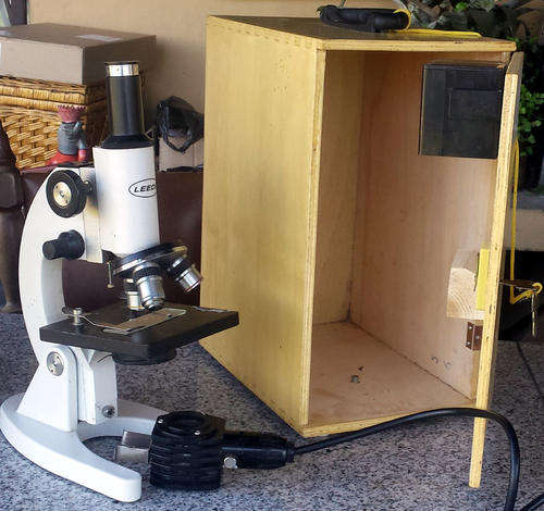 Biological Microscope