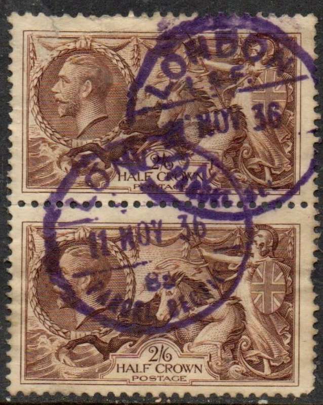 Great Britain, GVR, 1934, 2`6 seahorses, re-engraved, used pair LONDON - PARCEL SECTION 1 NOV 36 c.