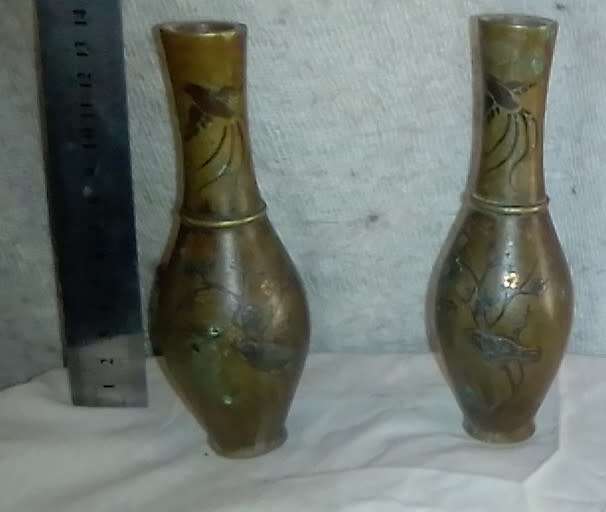 Pair of spill vases bronze(d)? 14cm high, bird motifs