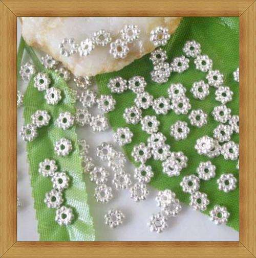 Silverplated Daisy spacers(4mm)Pack of 10