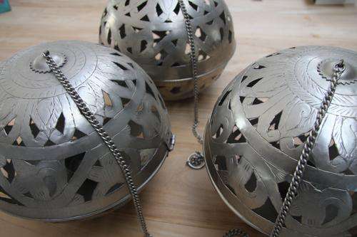 3 x Pewter hanging ornaments / tea light holders  ***R1 start***