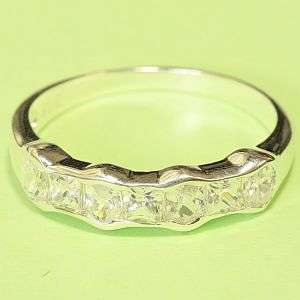 925 sterling silver ring with lab diamonds: ring size 9