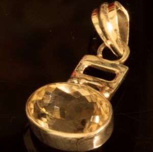 925 Sterling silver pendant with natural citrine