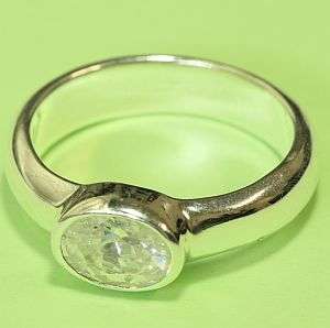 925 sterling silver ring with lab diamonds: ring size 7.5