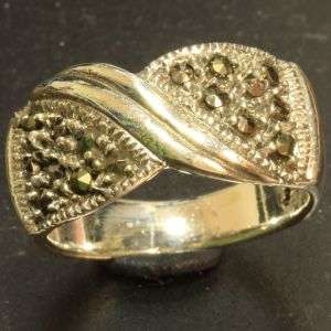 Solid 925 Sterling silver ring with natrual pyrite, size 7