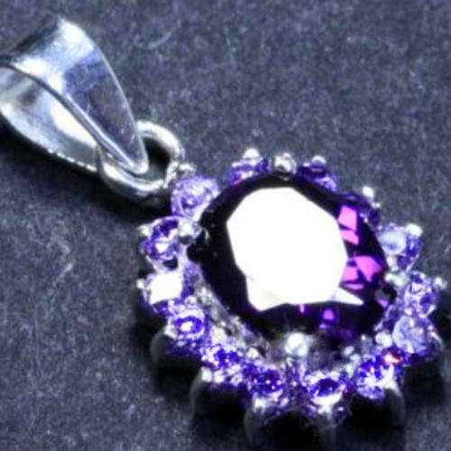 Solid 925 Sterling Silver & CZ pendant 21mm + 1.83g