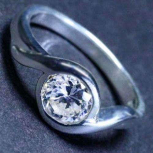 Solid 925 Sterling Silver & CZ ring size 8# + 4.18g