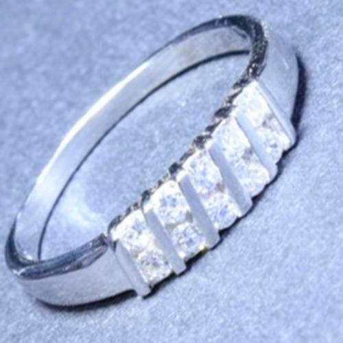 Solid 925 Sterling Silver & CZ Ring size 8# + 2.07g