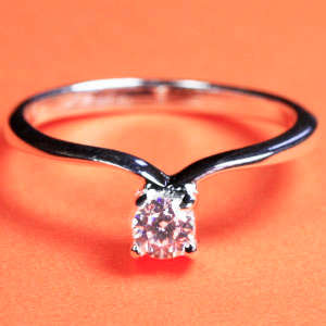 Solid 925 Sterling Silver & CZ ring size 7.5# + 2.18g