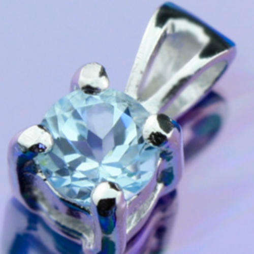 Solid 925 Sterling Silver & Topaz pendant 10mm + 1.05g