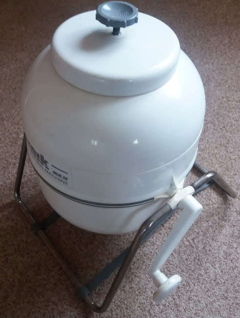 MANUAL PRESSURE WASHING MACHINE SPUTNIK MKII - Ideal for caravanning, camping and small washes