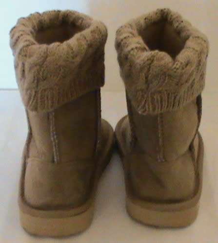 Size 10 child's tan boots / slippers