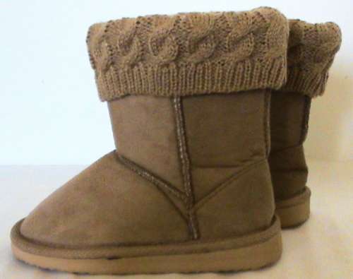 Size 10 child's tan boots / slippers