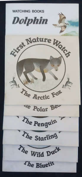 First Nature Watch x 6 books and Watching books - Dolphin