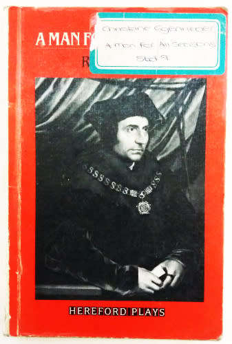 English Short Stories of To-day (Oxford ed.), A man for all seasons and Penguin plays - 4 Comedies